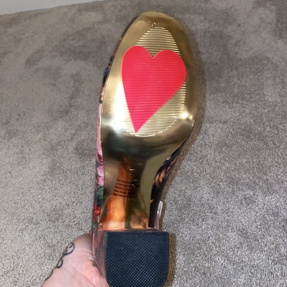 Floral booties - Picture 5 of 5